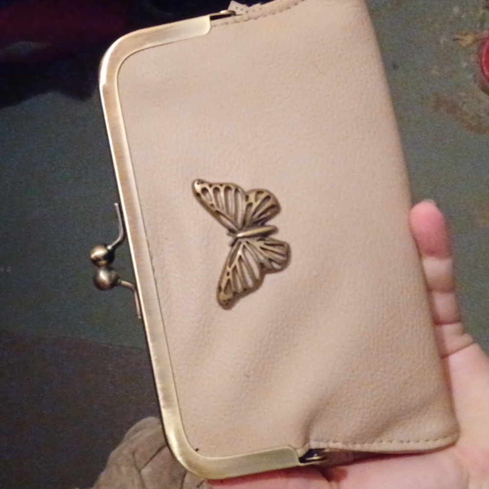 Butterfly clutch wallet